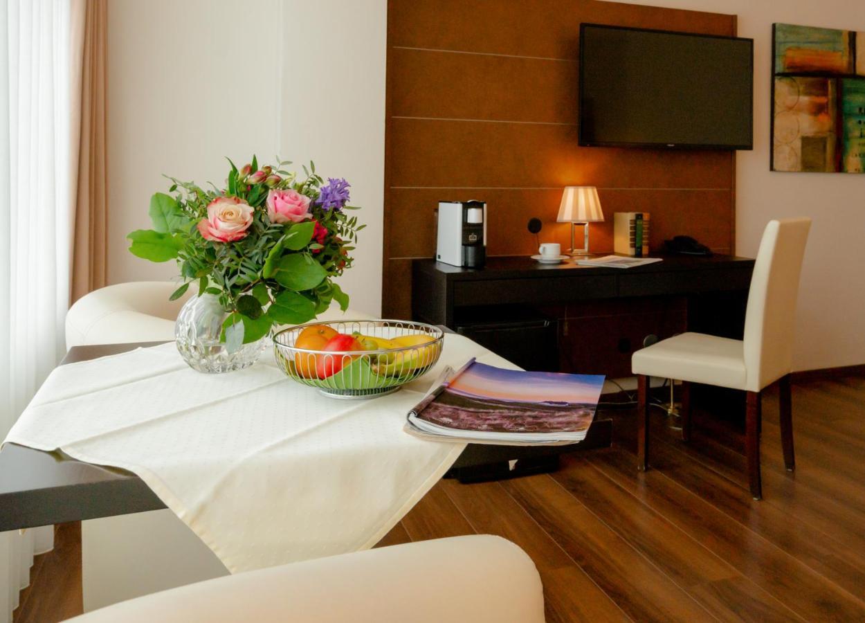 Hotel Von Stephan เวสเทอร์แลนด์ ภายนอก รูปภาพ